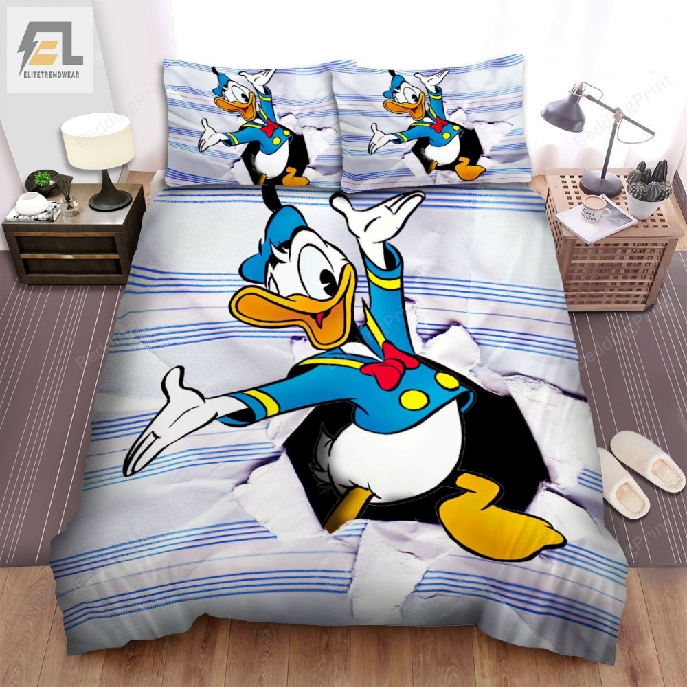Classic Donald Duck Presenting Bed Sheets Duvet Cover Bedding Sets 