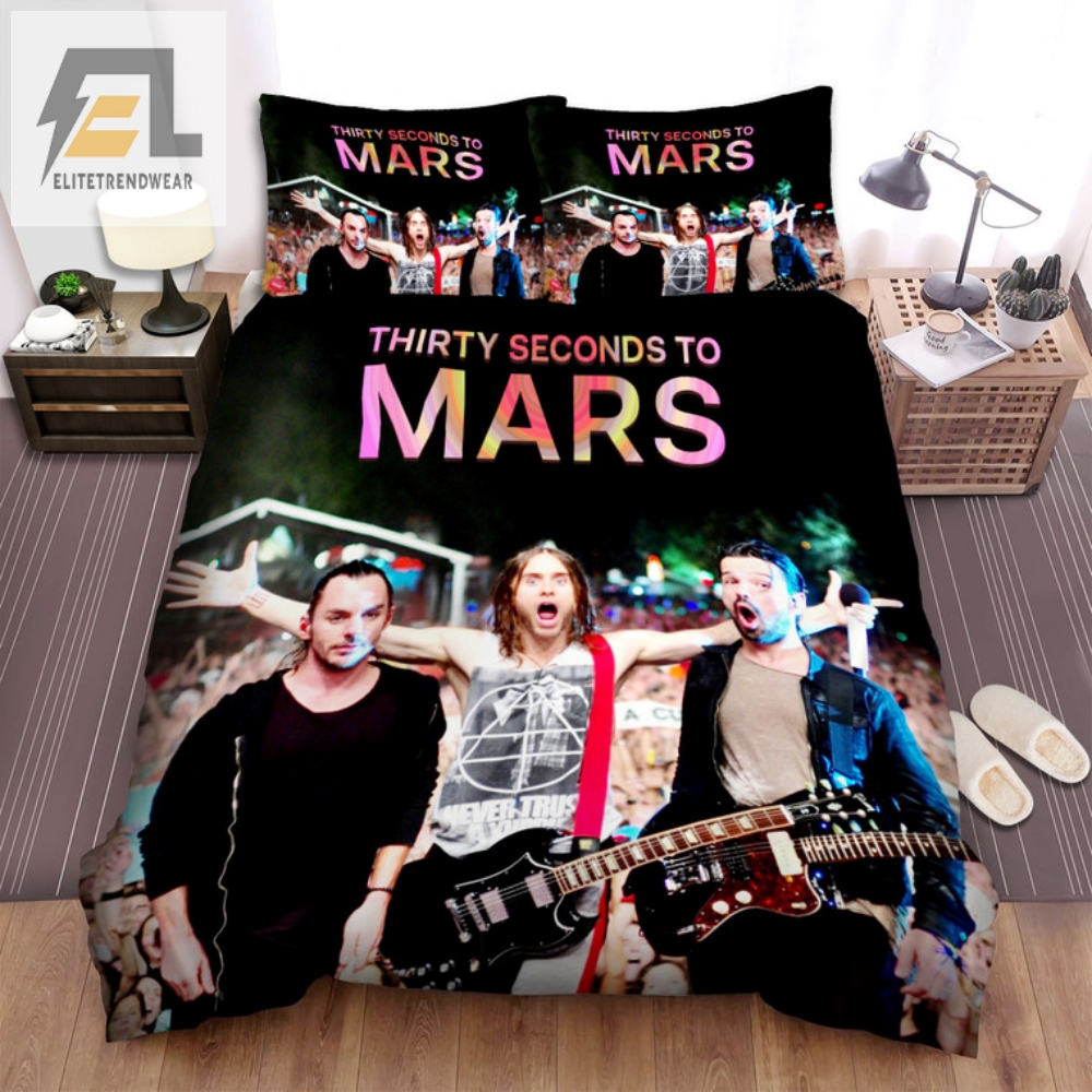 Get Ready To Sleep Like A Rockstar With Thirty Seconds To Mars Concert Photo Bedding