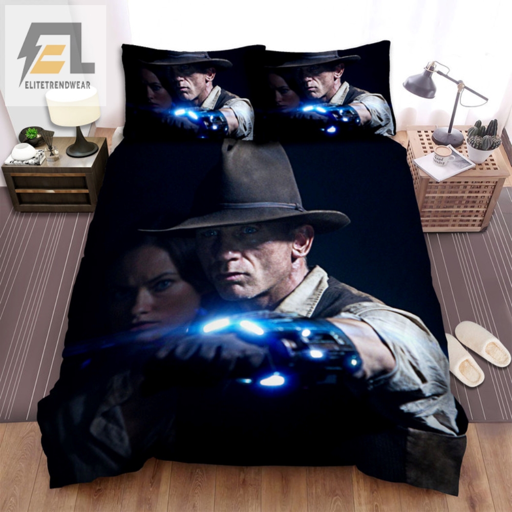Sleep With Cowboys  Aliens Scene 6 Bedding Set  Aliens For A Laughfilled Slumber