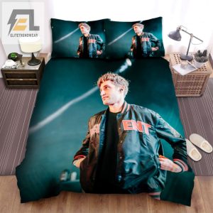 Sleep Like A Hero Herobust Posing Bedding Set For Ultimate Comfort elitetrendwear 1 1
