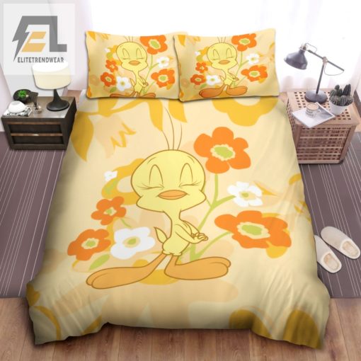 Cozy Up With Tweety Hilarious Flowersniffing Bedding Set elitetrendwear 1