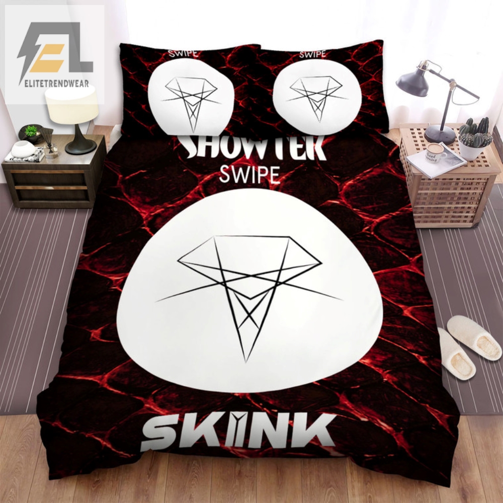 Quirky Comfort Showtek Band Skink Bedding  Cozy  Fun