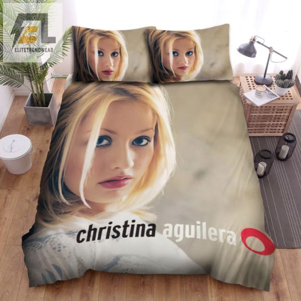 Snuggle With Xtina Hilarious Christina Aguilera Bedding Set elitetrendwear 1 1