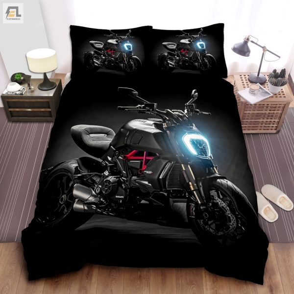 Rev Your Sleep With Ducati Diavel Duvet Ride Rest elitetrendwear 1