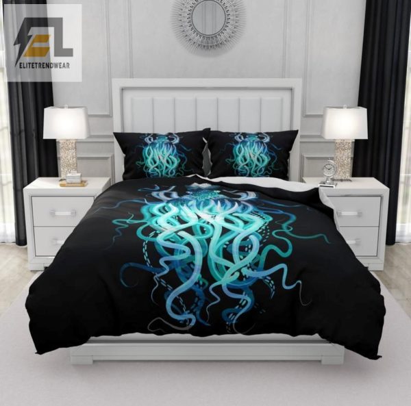 Snuggle With Style Black Octopus Duvet Cover Set elitetrendwear 1