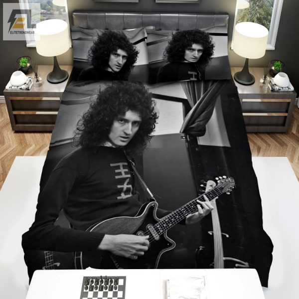 Rock On With Brian May Black White Duvetdream Like A Star elitetrendwear 1