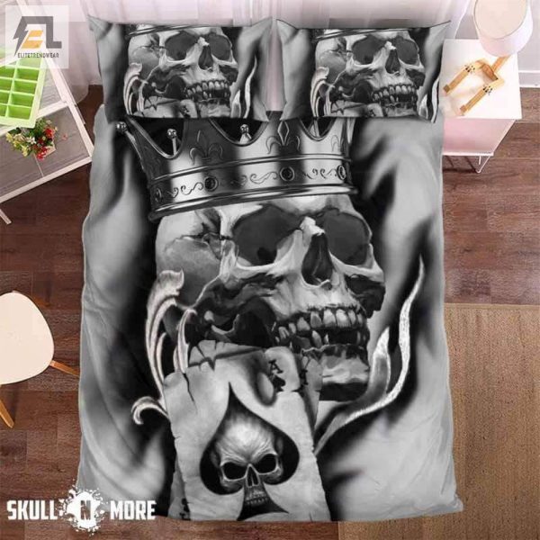 Sleep Like Royalty Funny King Ace Skull Duvet Set elitetrendwear 1