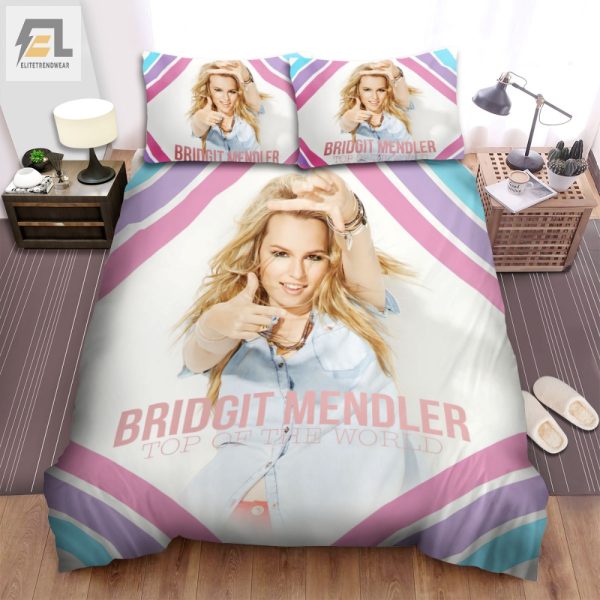 Snuggle With Bridgit Mendler Hilarious Top Of The World Set elitetrendwear 1