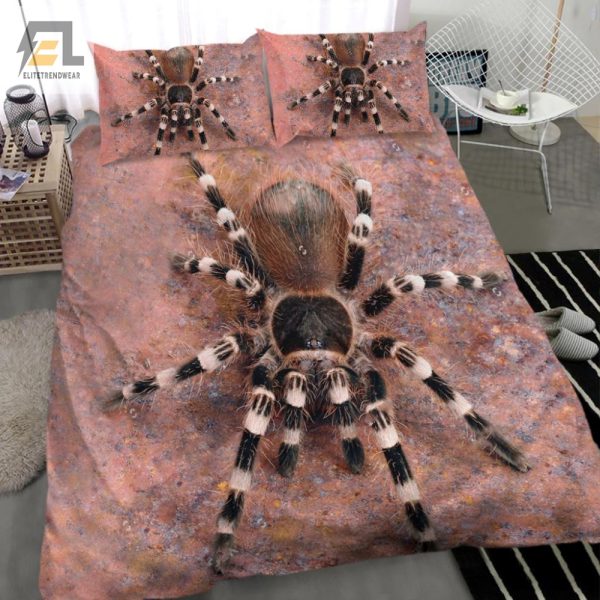 Tuck In With A Tarantula Comfy Brazilian Whiteknee Bedding elitetrendwear 1